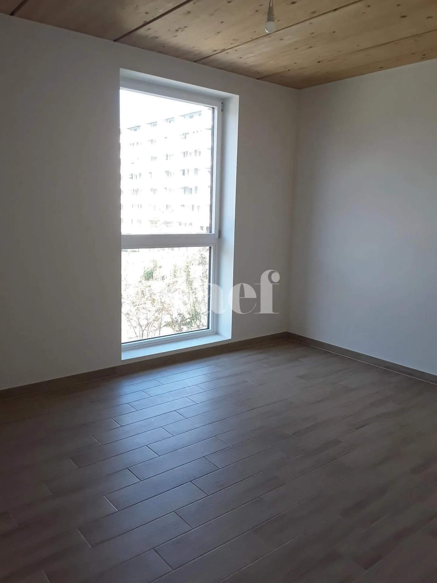 6-Zimmer-Wohnung - Foto 6 von 11