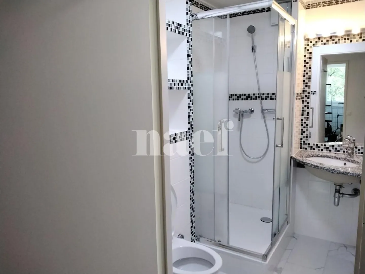 Appartement Charmant Près du Parc - Photo 7 sur 8