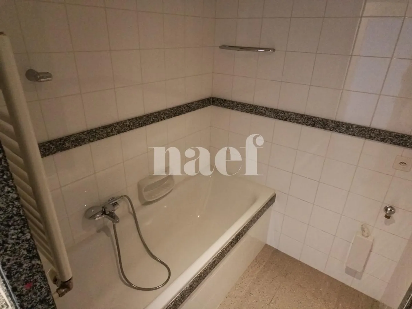 Apartment located in Champel - Photo 8 of 9