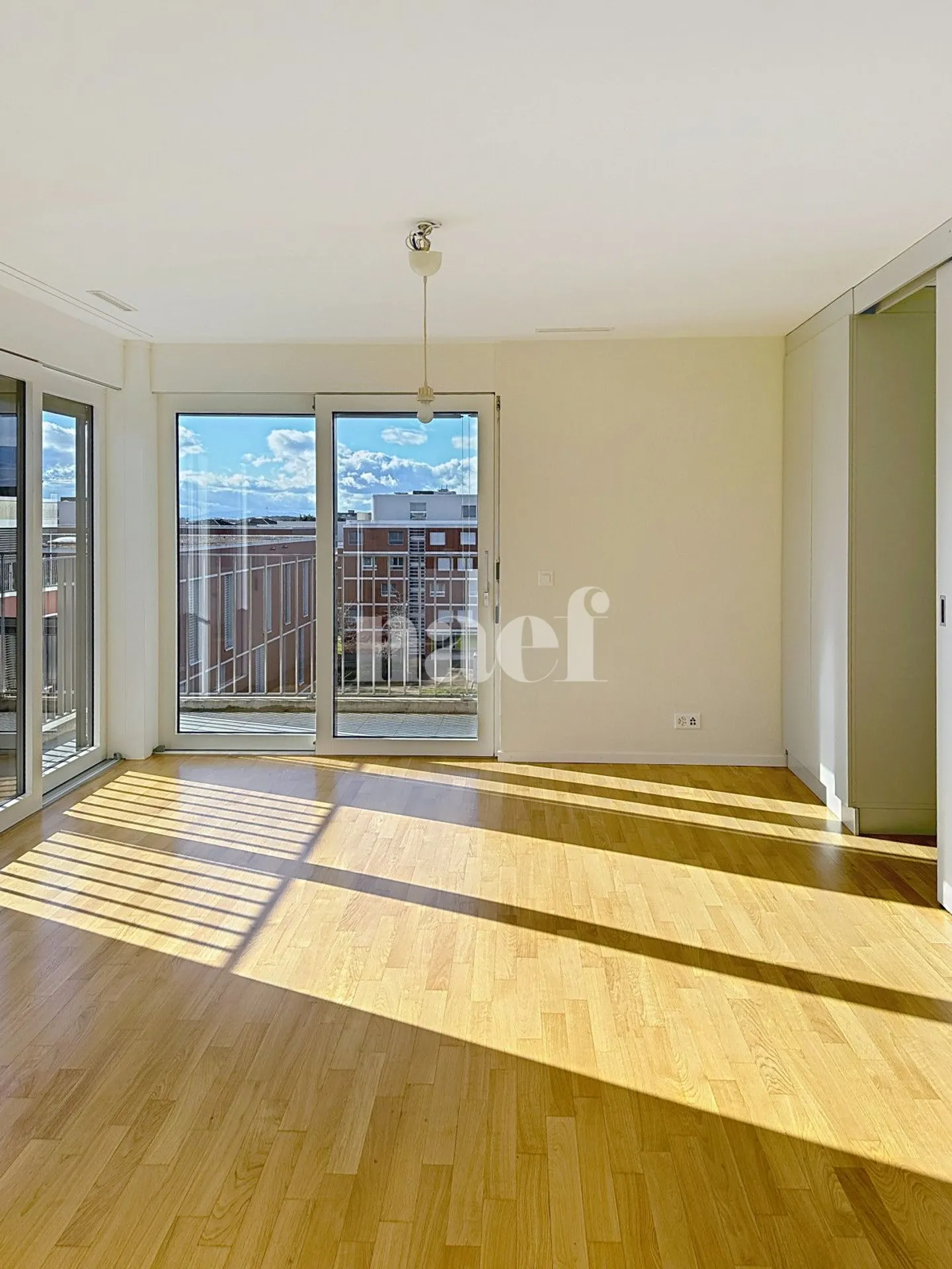 Wohnung - Foto 2 von 11