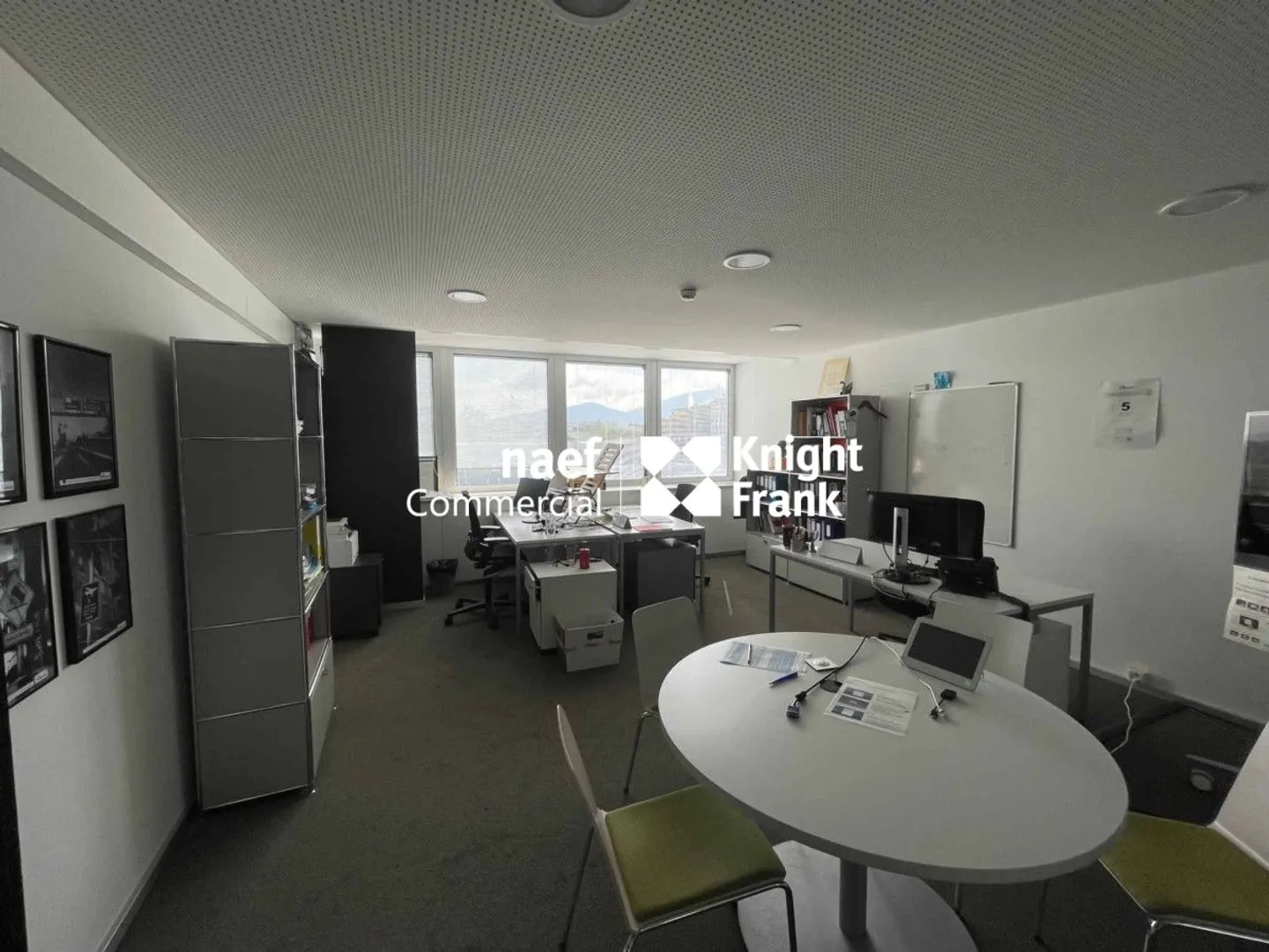 Rue de Lausanne - Bureaux de 1280 m² - Photo 3 sur 11