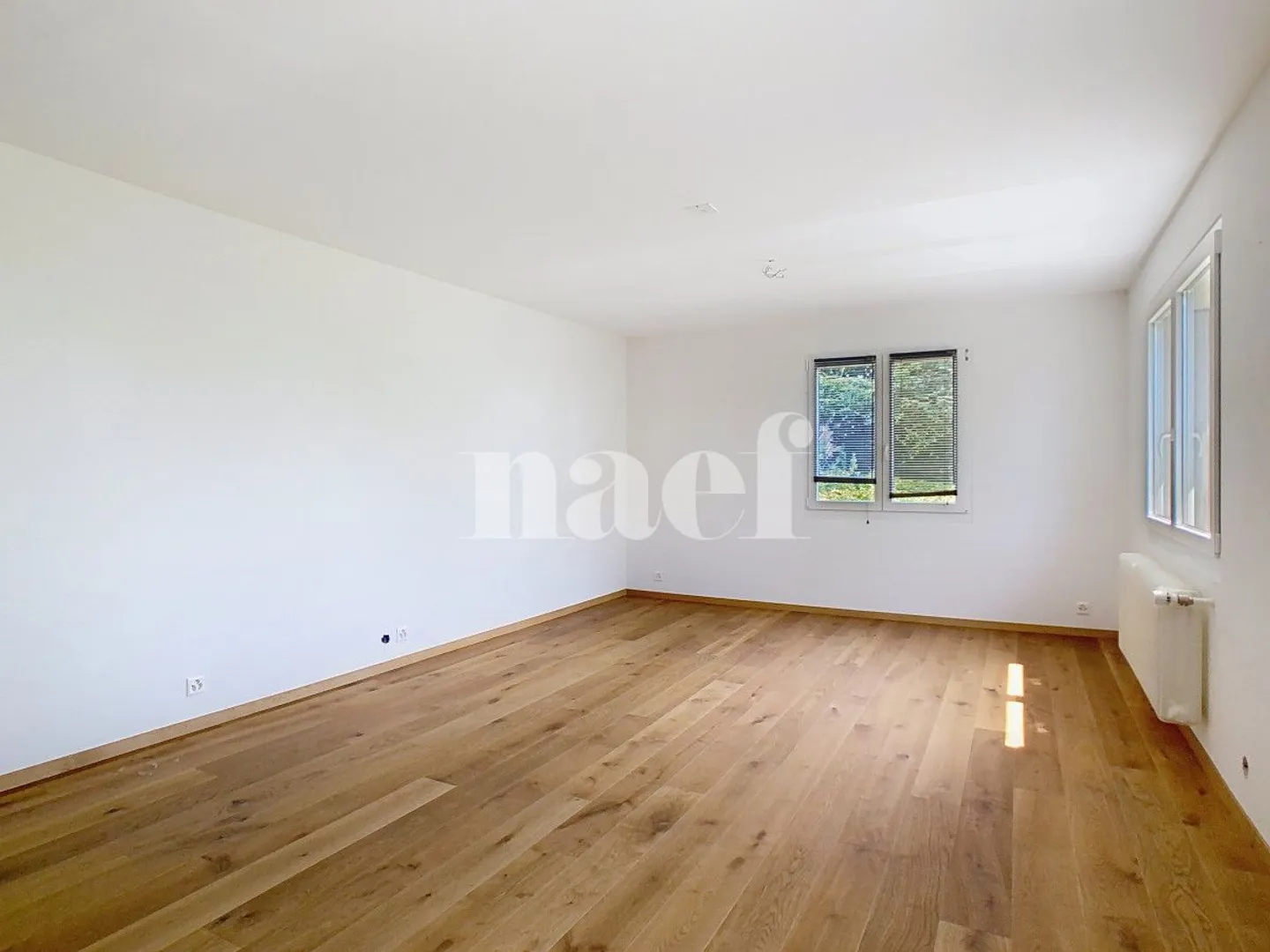 Detached house with swimming pool and independent studio - Photo 8 of 10