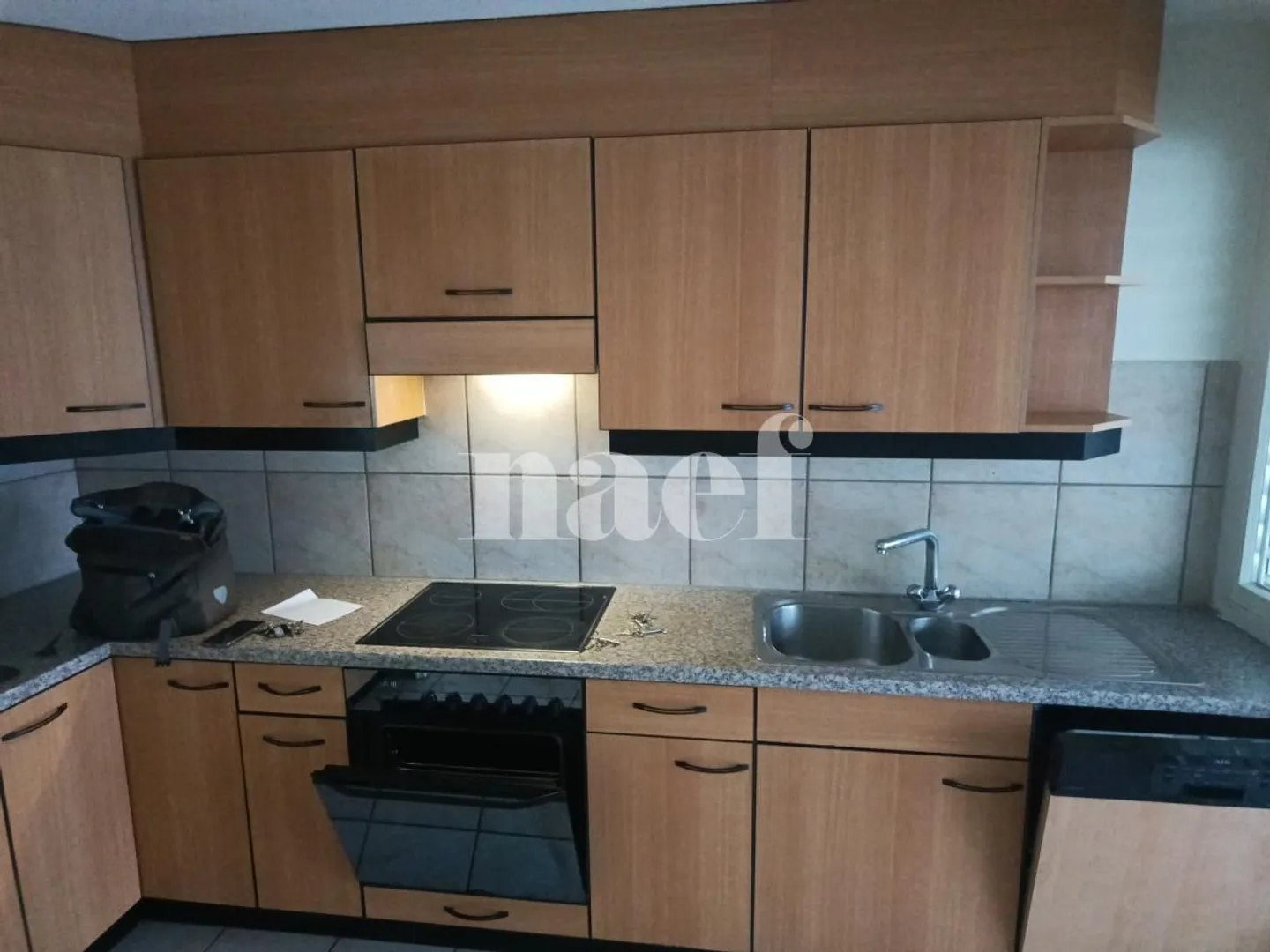 Ampio appartamento di 7 stanze - Foto 3 di 10