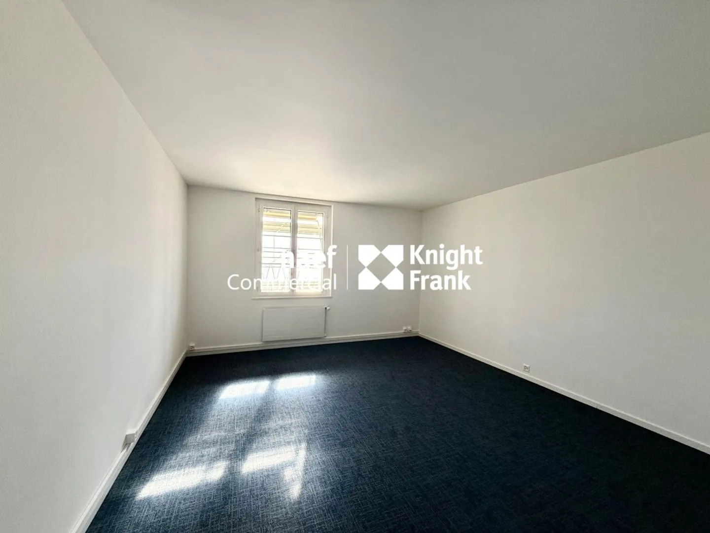 Ufficio Eccezionale di 240m² - Rue du Rhône - Foto 11 di 12