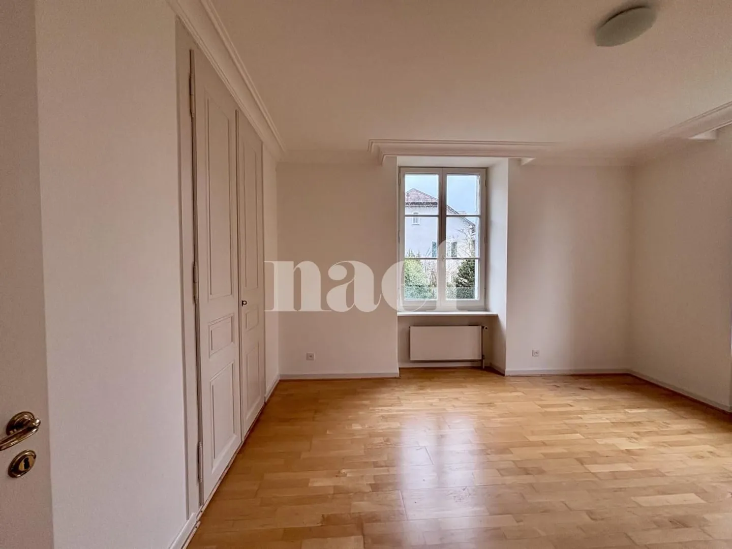 Duplex affascinante in una casa padronale ristrutturata - Foto 6 di 13