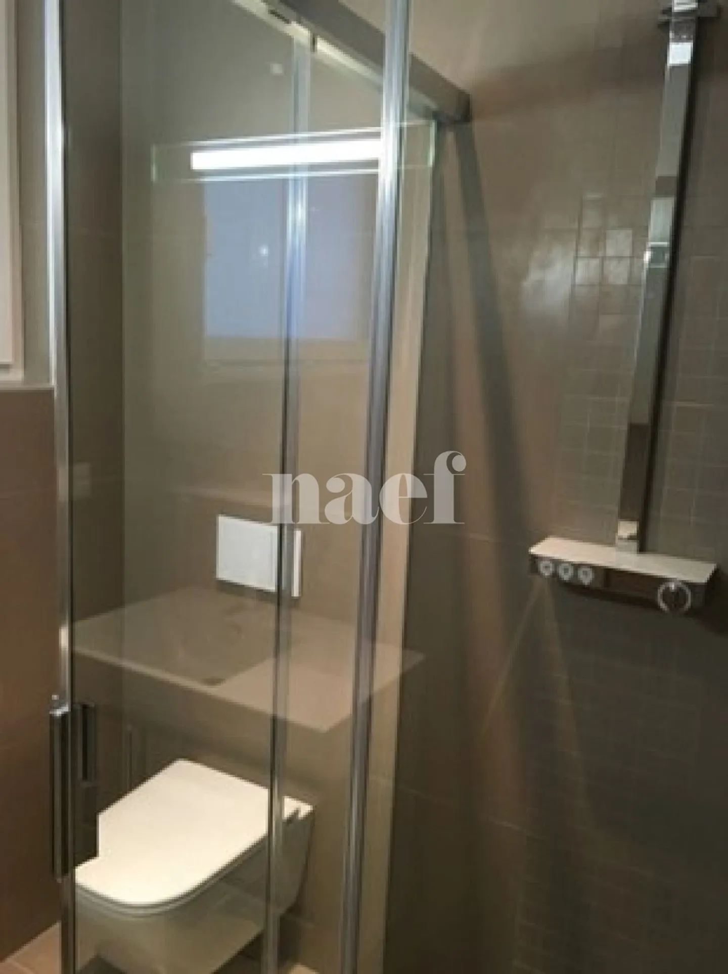Bel appartement de standing avec jardin, terrasse et piscine privative - Photo 7 sur 10