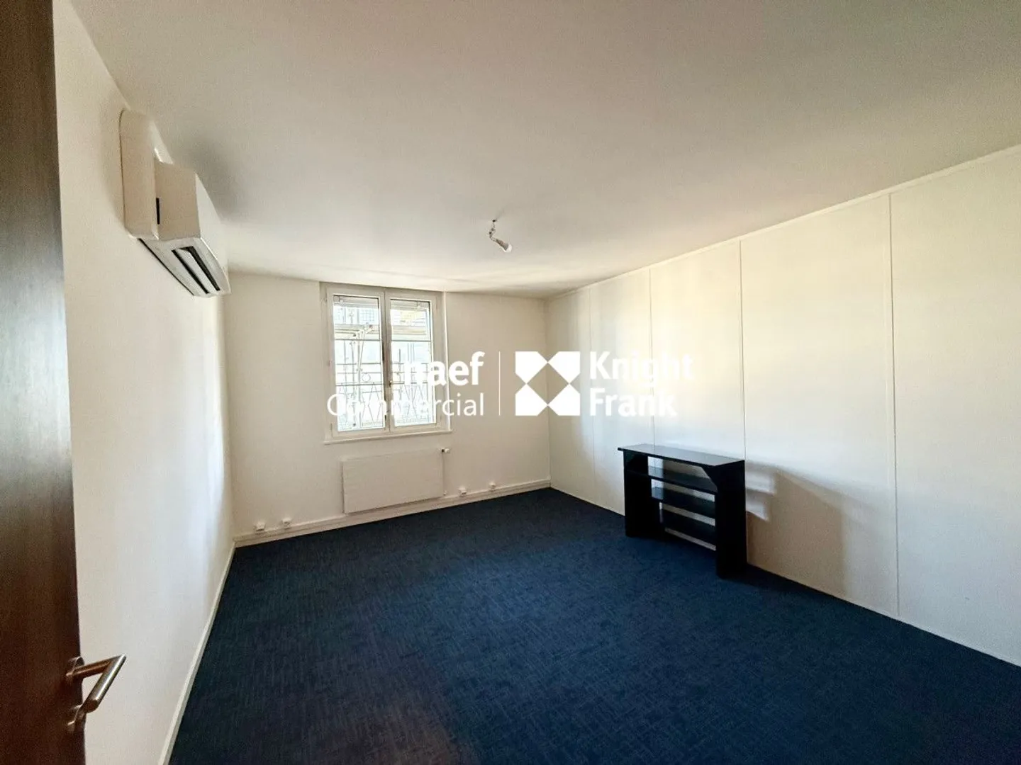 Ufficio Eccezionale di 240m² - Rue du Rhône - Foto 8 di 12