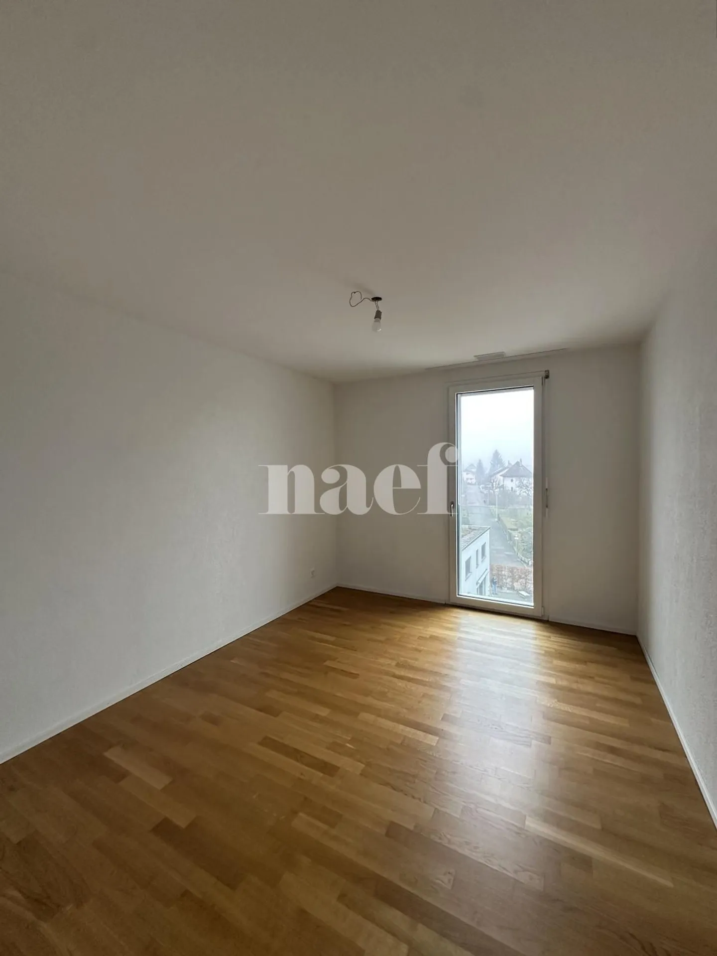 Appartement 4.5 pièces avec balcon - Foto 5 di 8