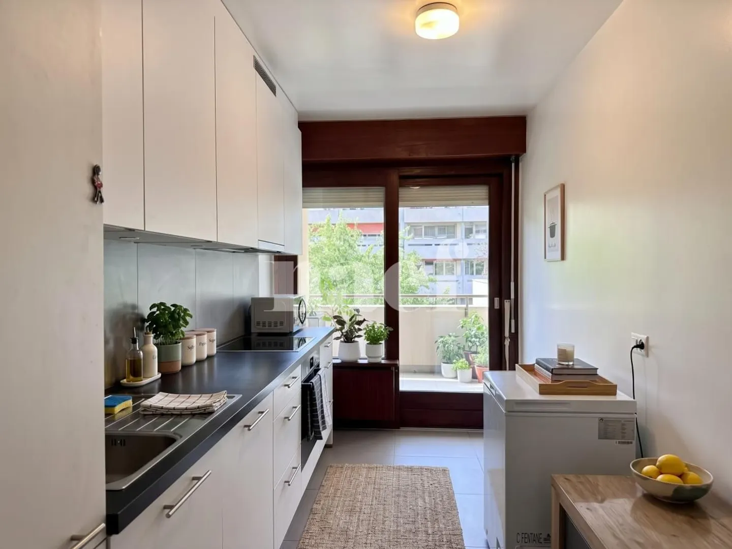4-room apartment with indoor parking in Champel - Photo 3 of 13