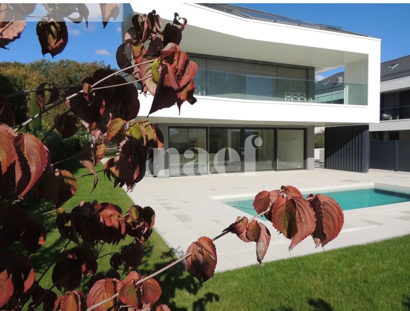 Bel appartement de standing avec jardin, terrasse et piscine privative - Photo 1 sur 10