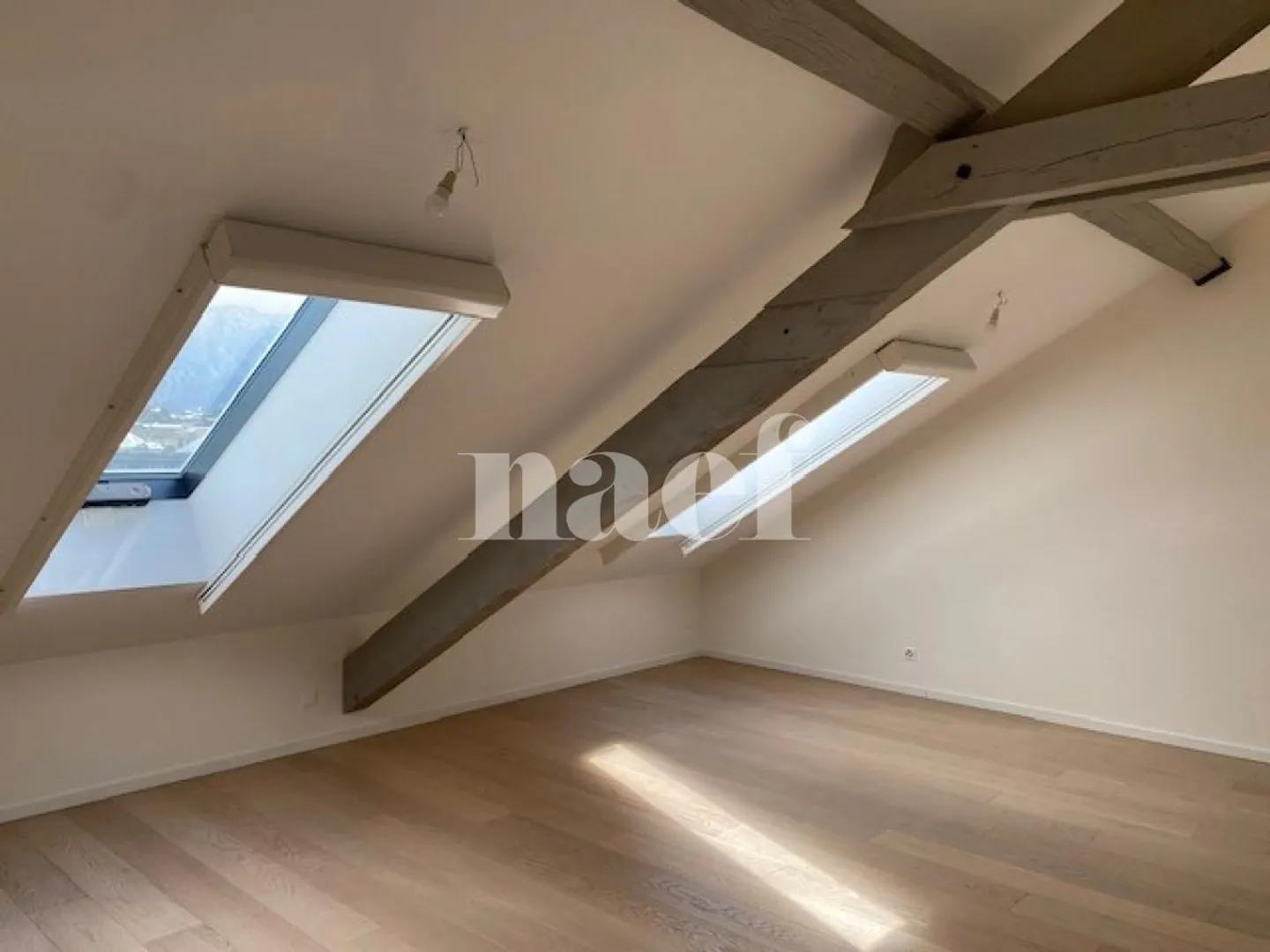 Magnificent penthouse apartment - Photo 5 of 8