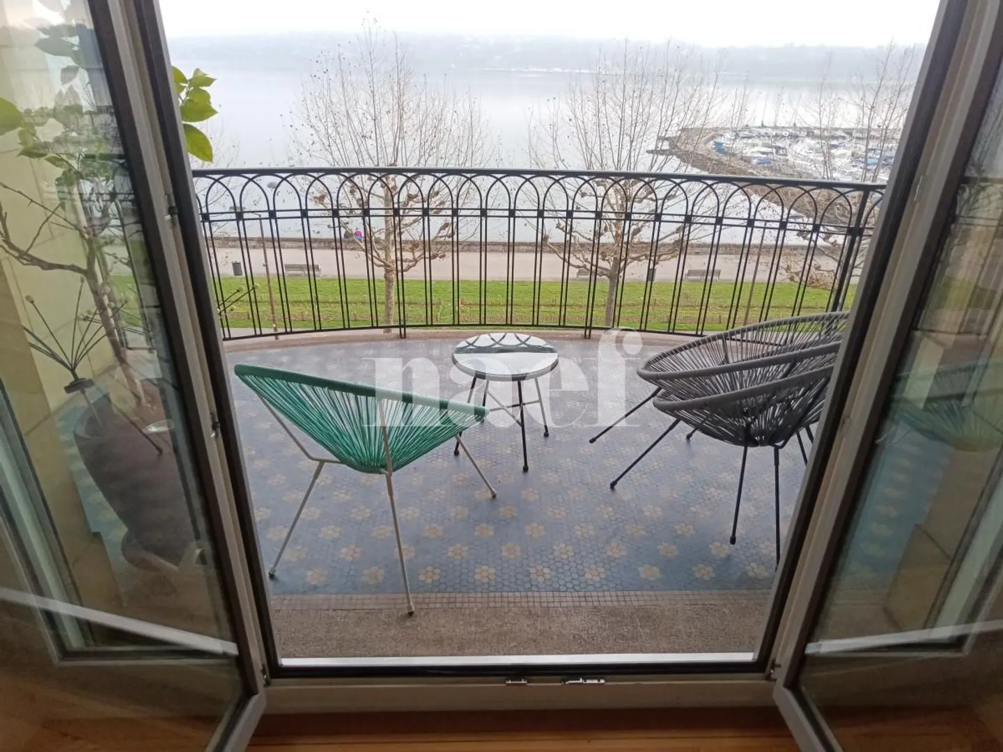 High-end apartment on the quays - Photo 6 of 13