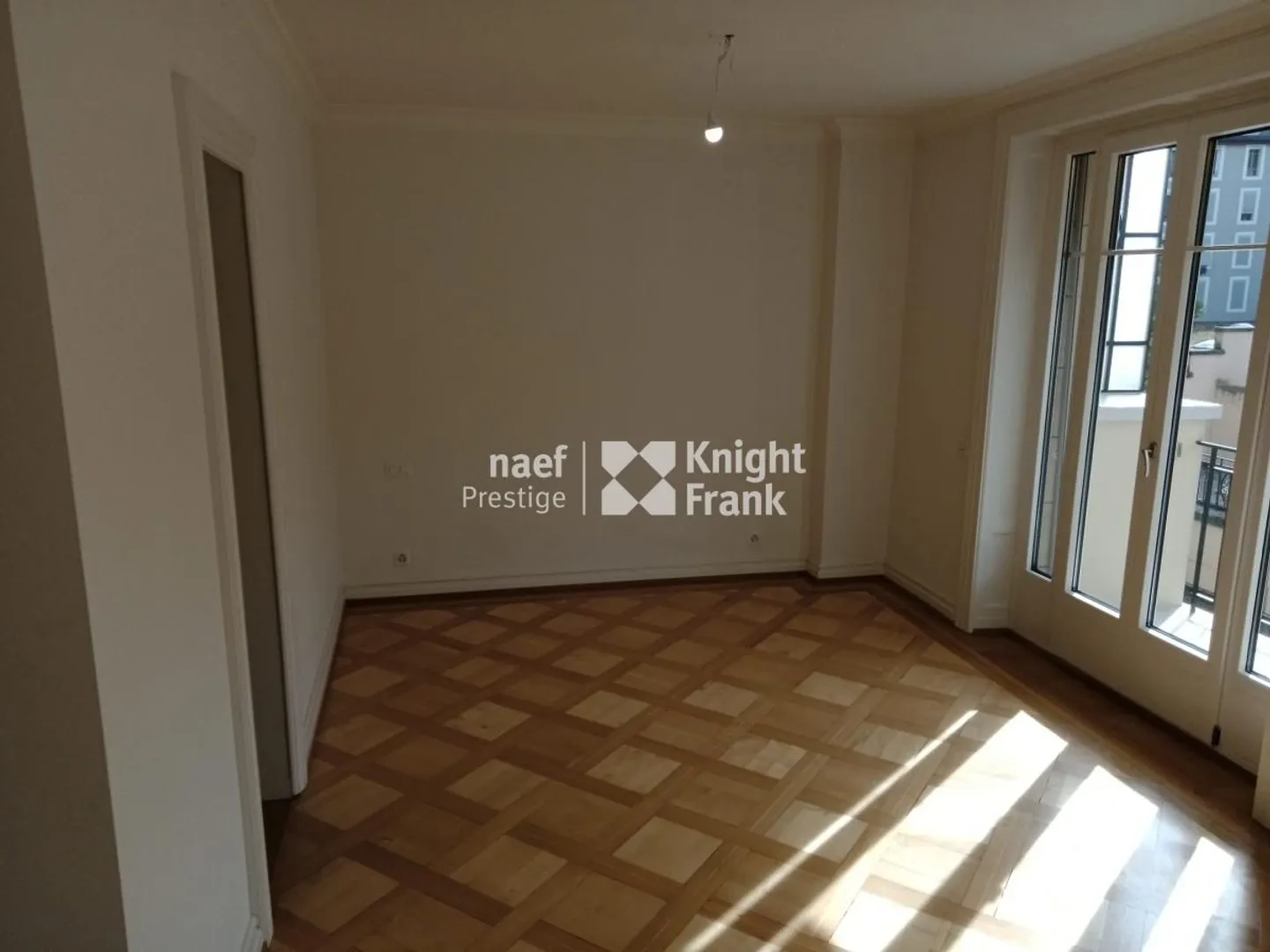 Luxuswohnung mit Blick auf den See - Foto 7 von 11