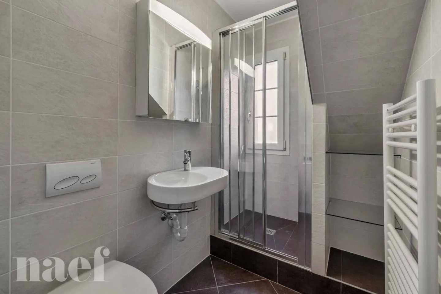 Casa di 200 m2 con giardino e vista sul lago - Foto 13 di 13