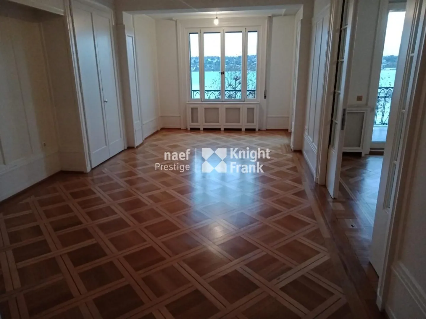 Luxuswohnung mit Blick auf den See - Foto 5 von 11