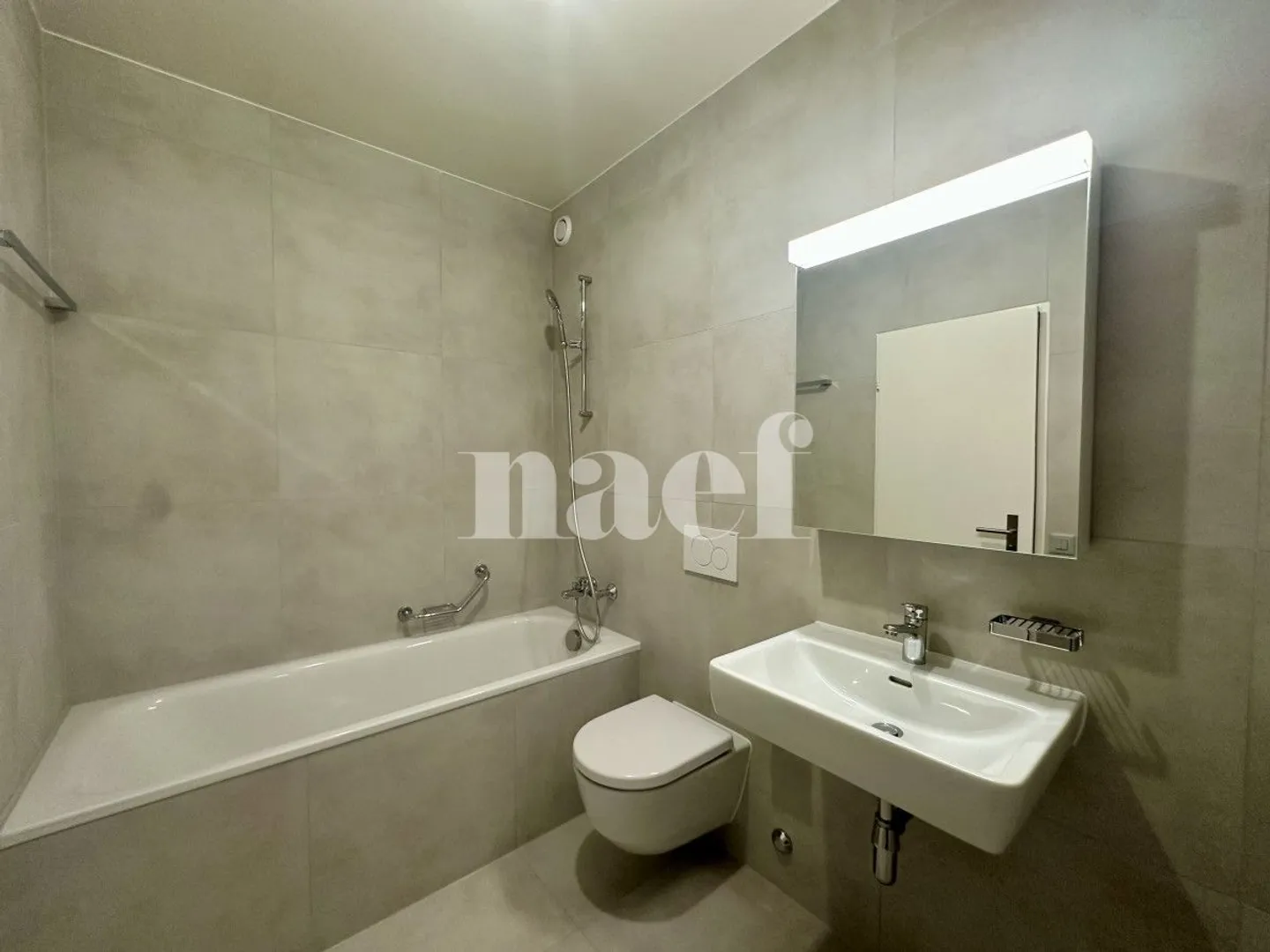 4-room apartment with two balconies - Cologny - Photo 6 of 13
