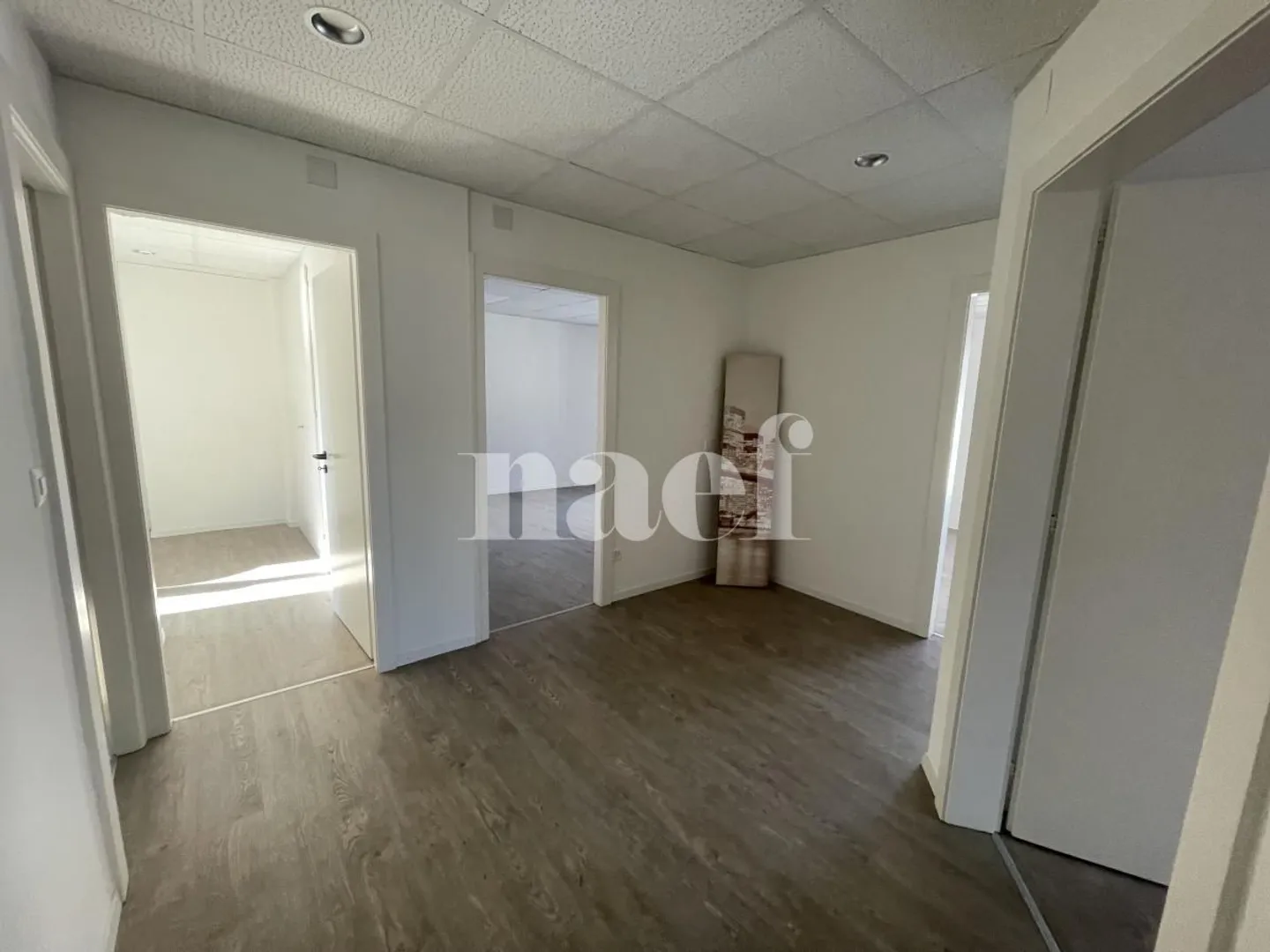 Office Space in Central Nyon - Photo 3 of 7