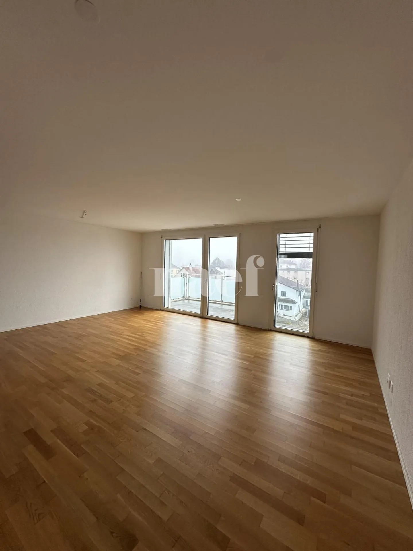 Appartement 5.5 pièces avec balcon - Foto 2 di 10