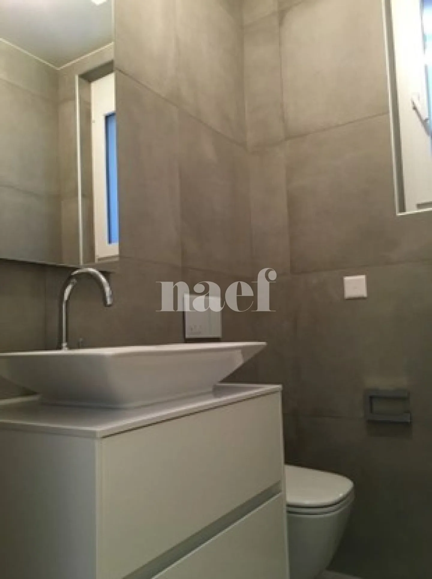 Bel appartement de standing avec jardin, terrasse et piscine privative - Photo 6 sur 10