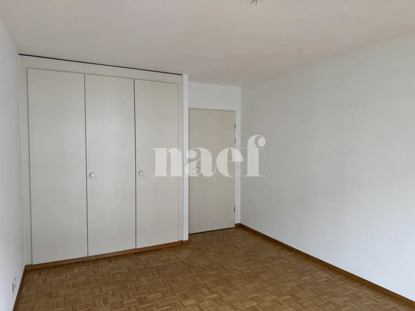 Appartamento di 3 stanze con loggia - completamente ristrutturato - Foto 9 di 12