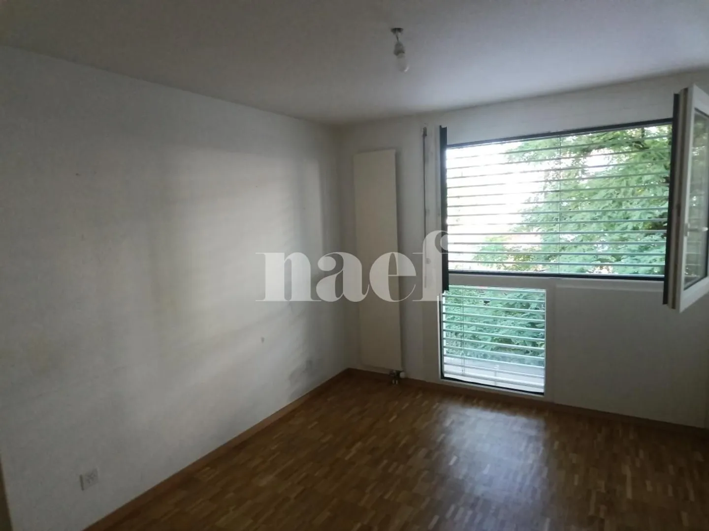 Ampio appartamento di 7 stanze - Foto 6 di 10