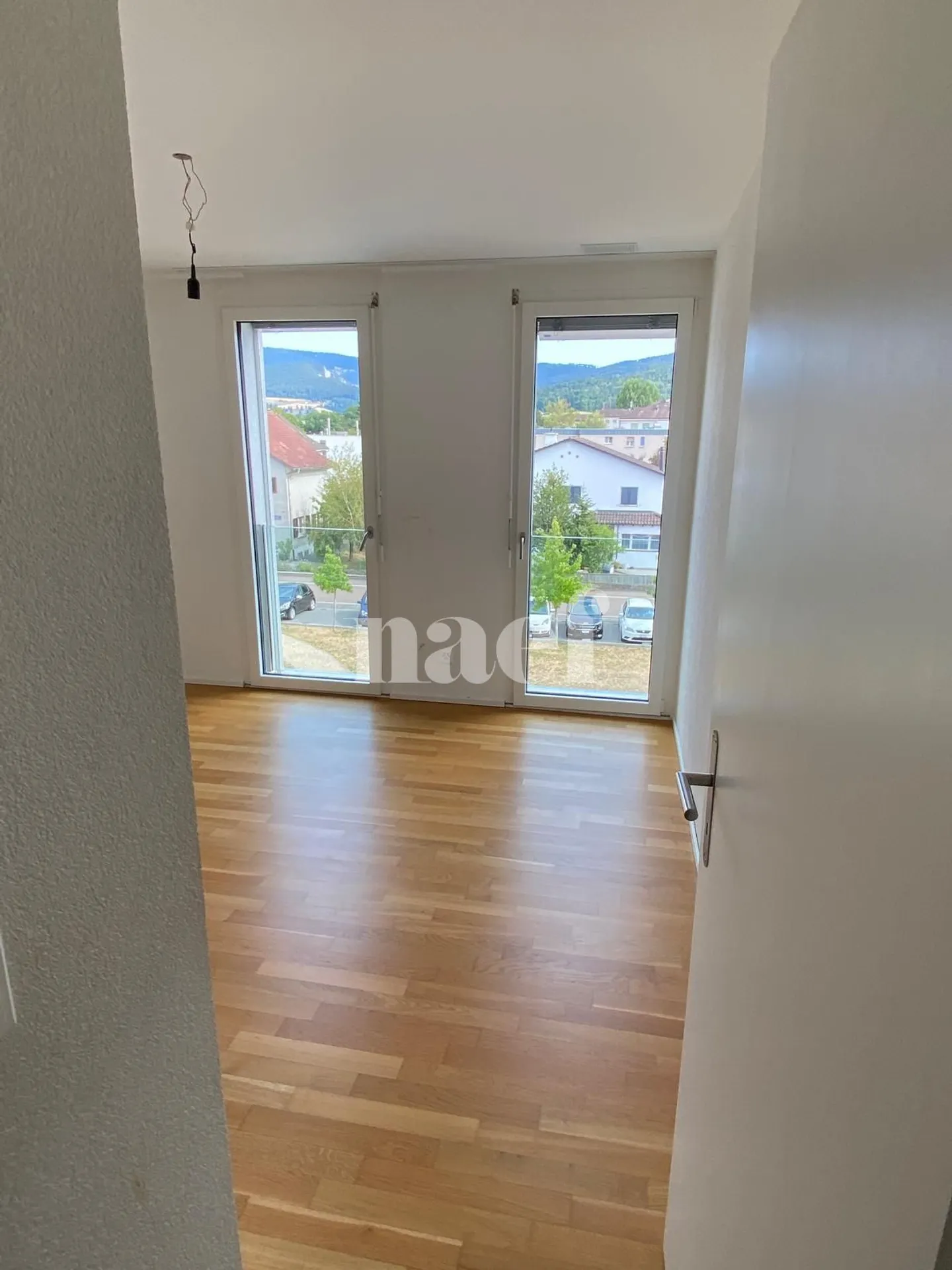 Appartement spacieux avec balcon - Photo 3 sur 10