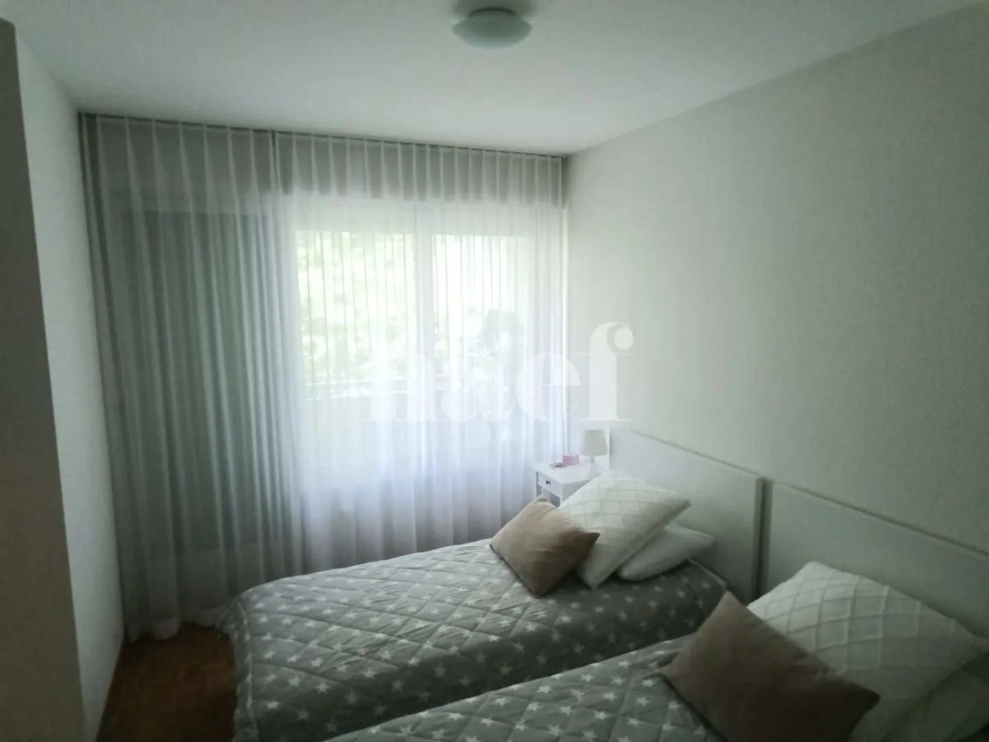 Appartement Charmant Près du Parc - Photo 6 sur 8