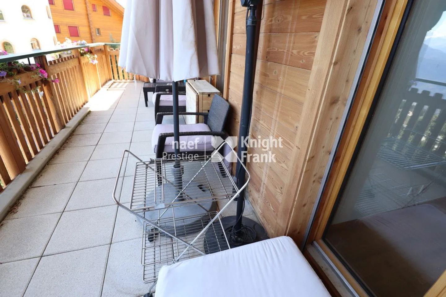 Joli appartement vers le lac de la Moubra. - Foto 12 di 13