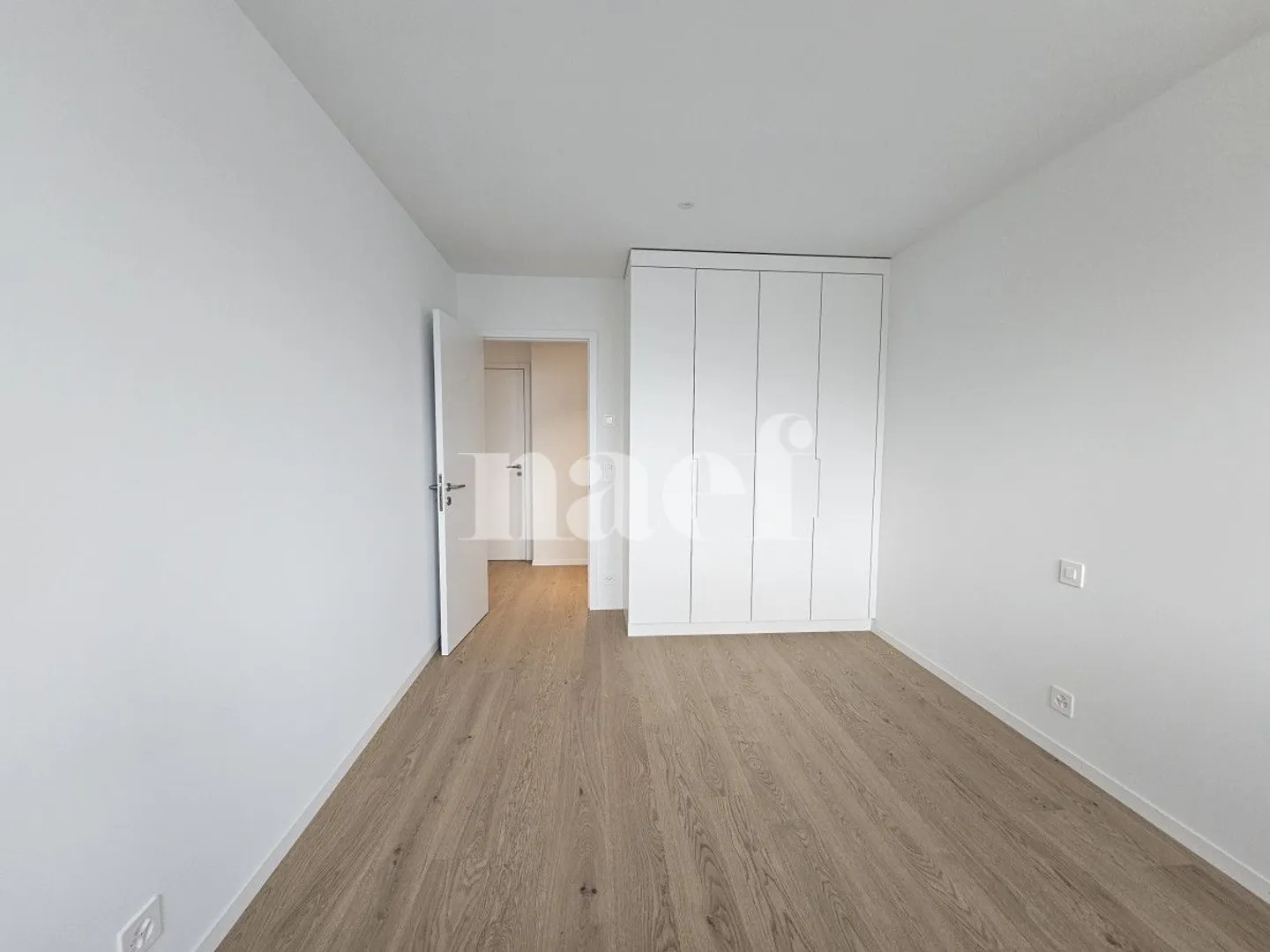 New Apartment in Eaux-Vives - Photo 4 of 12