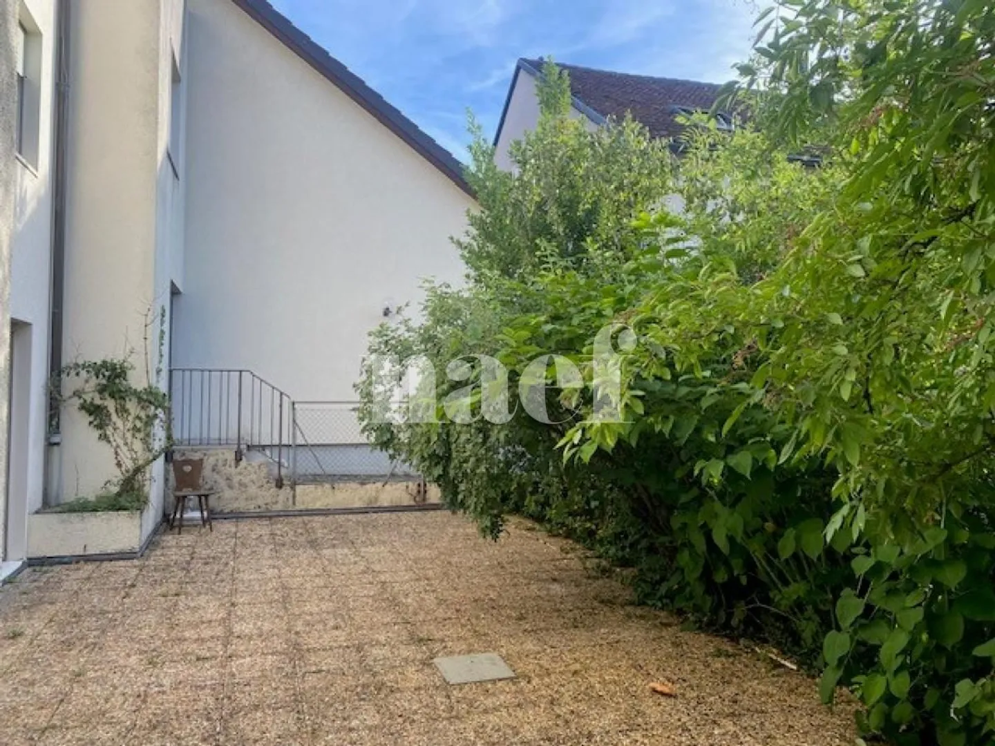 Appartement au rez-de-chaussée avec terrasse - Photo 8 sur 8