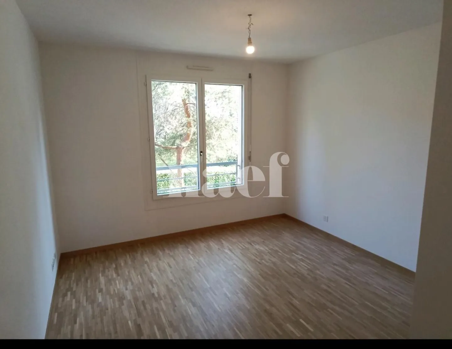 Appartement moderne avec loggia - Photo 4 sur 9