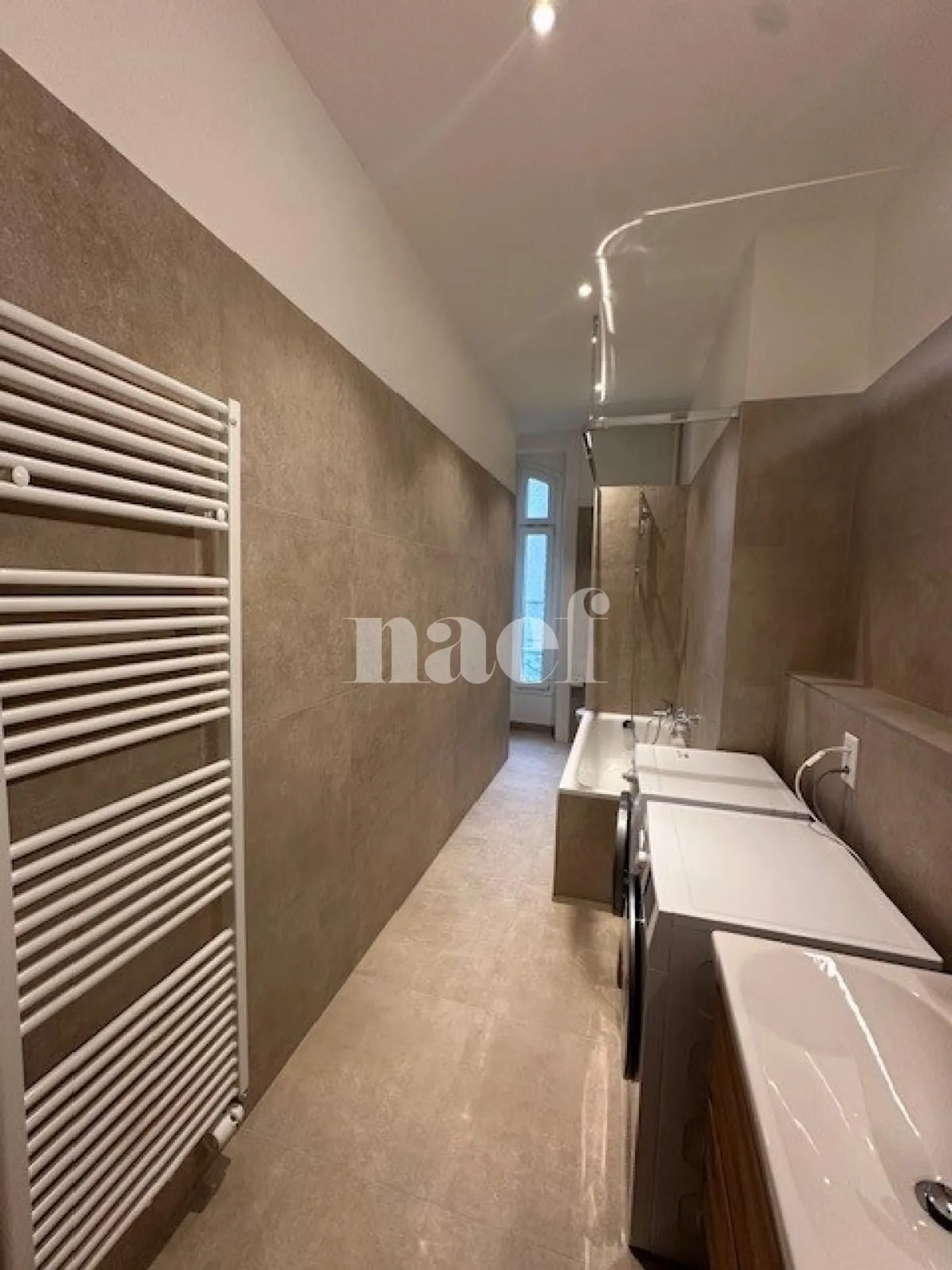 Appartement rénové à Lausanne - Photo 3 sur 5