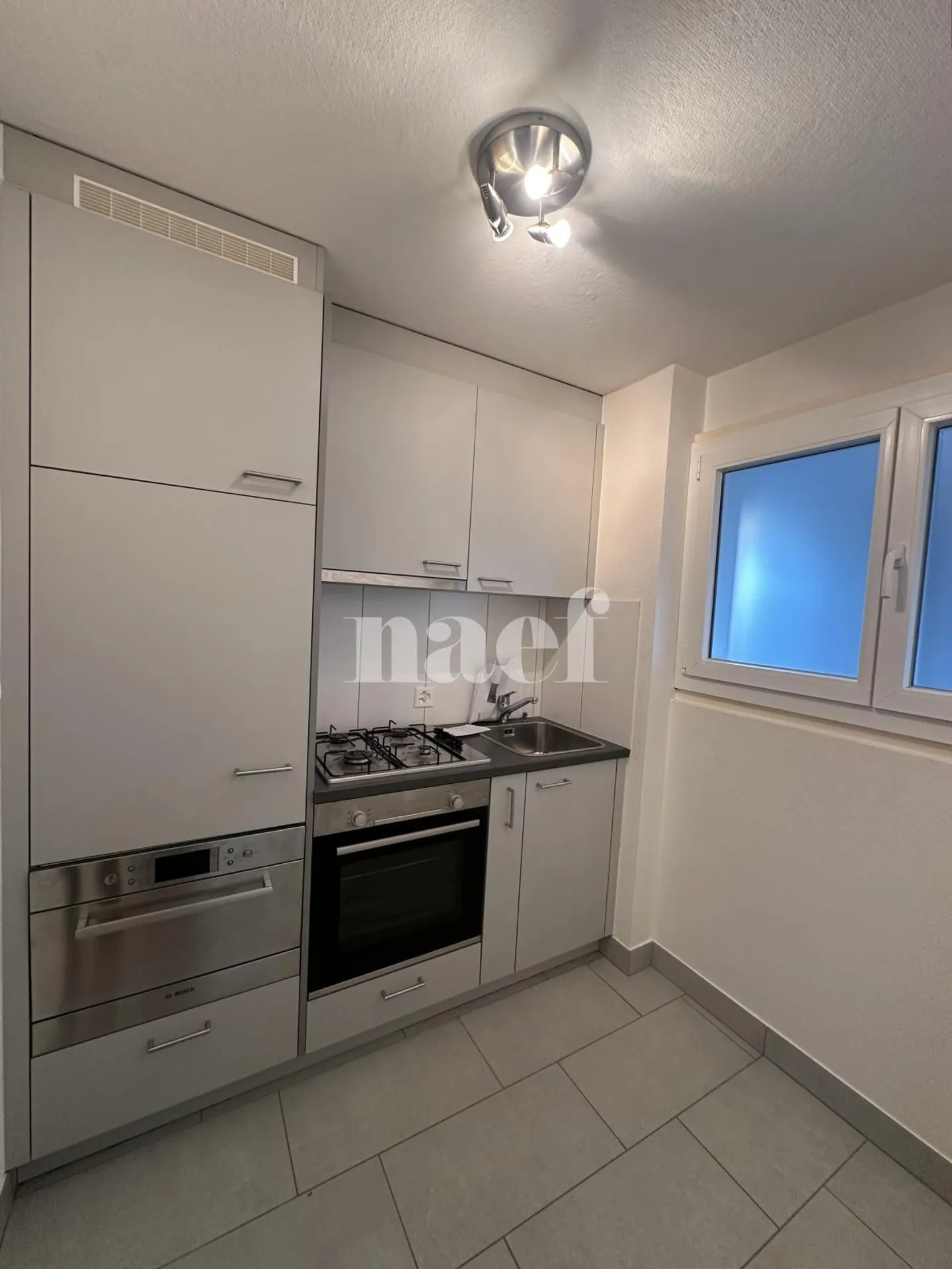 Ground Floor Studio - Photo 2 of 3