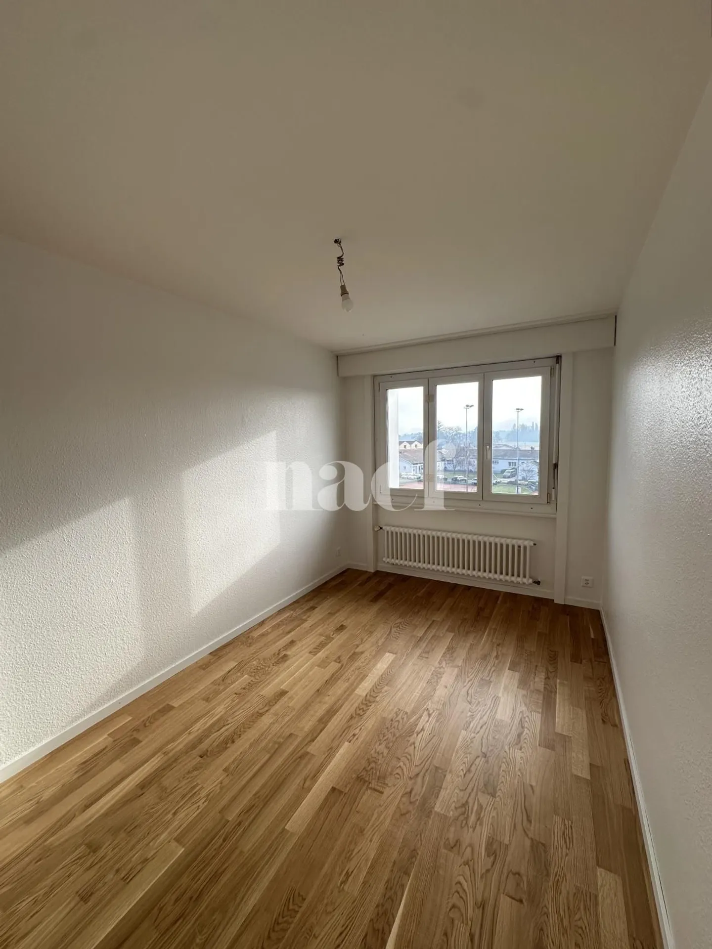 Apartment - Photo 5 of 6