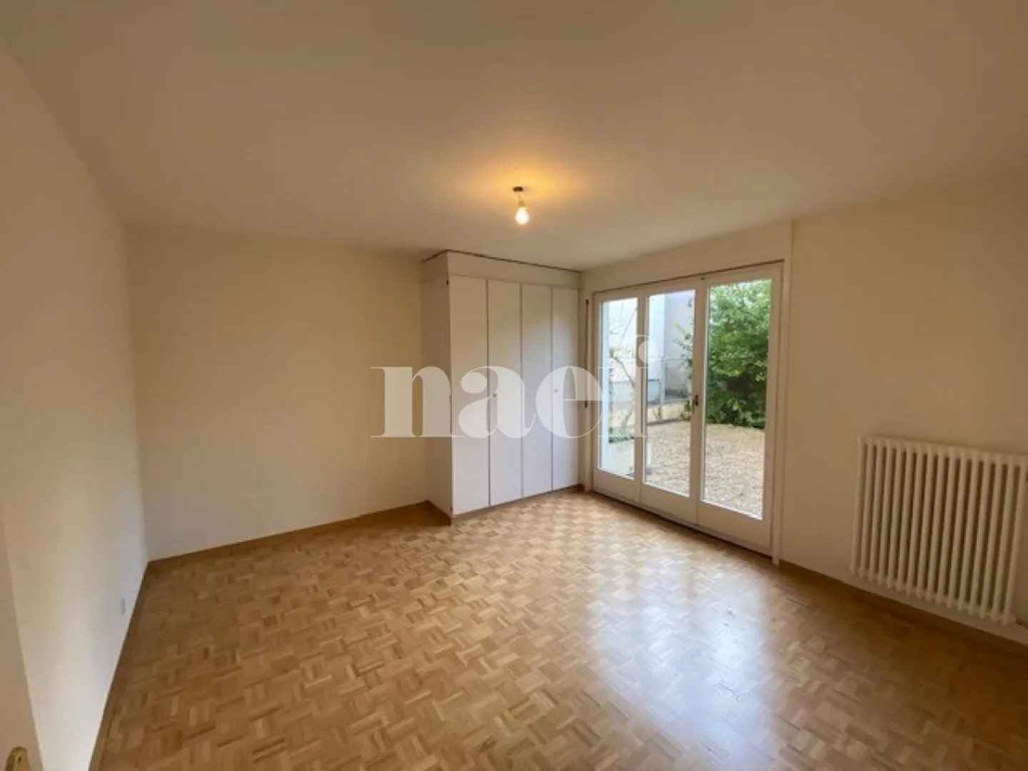 Appartement au rez-de-chaussée avec terrasse - Photo 5 sur 8