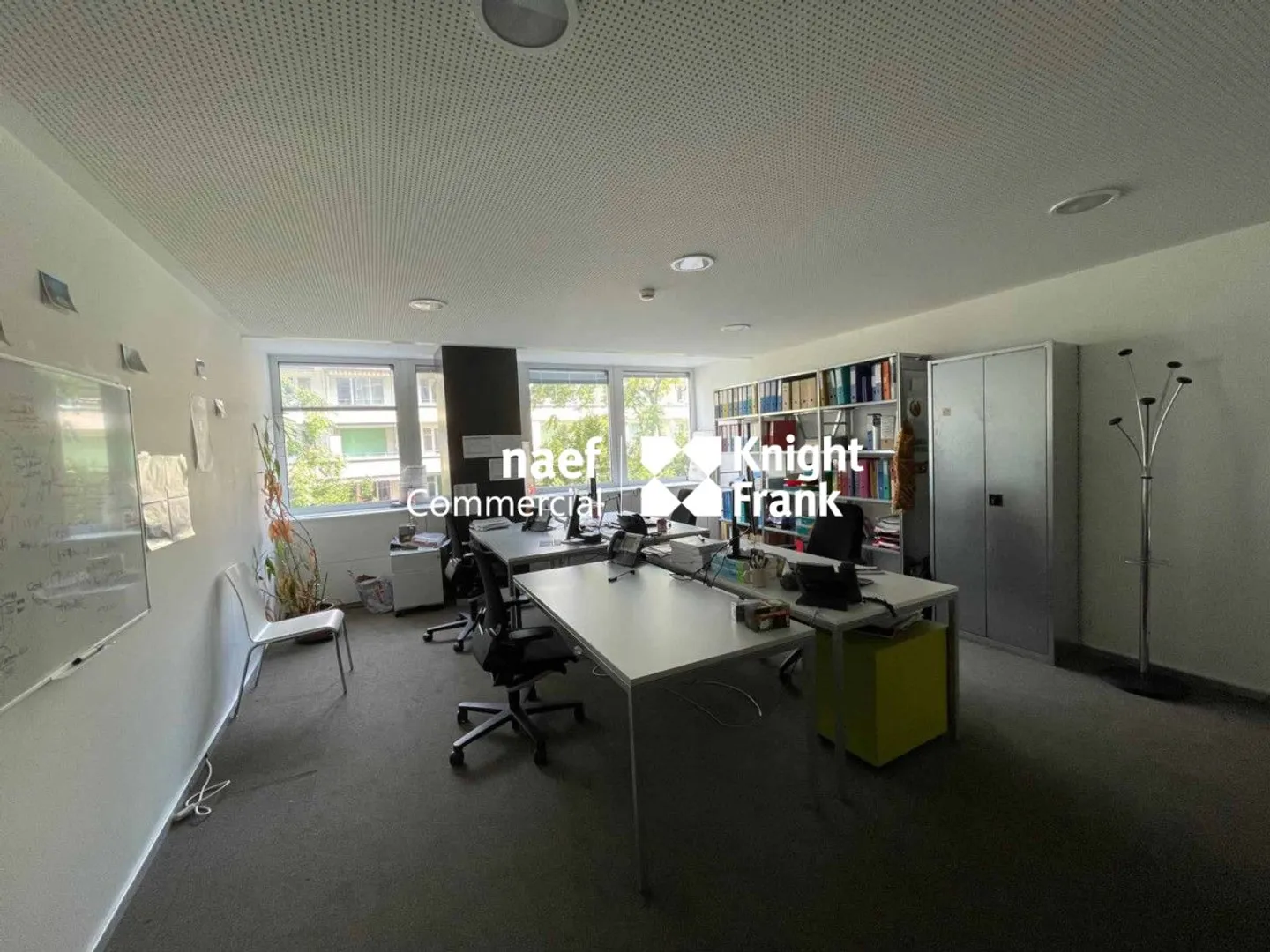 Rue de Lausanne - Bureaux de 1280 m² - Photo 2 sur 11