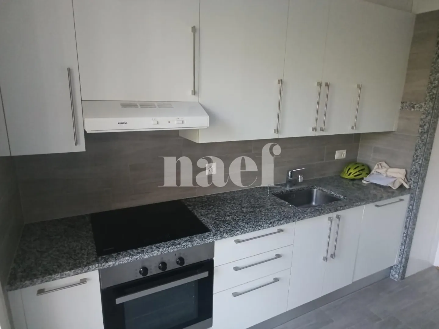 Appartamento 4 locali con grande balcone! - Foto 2 di 9