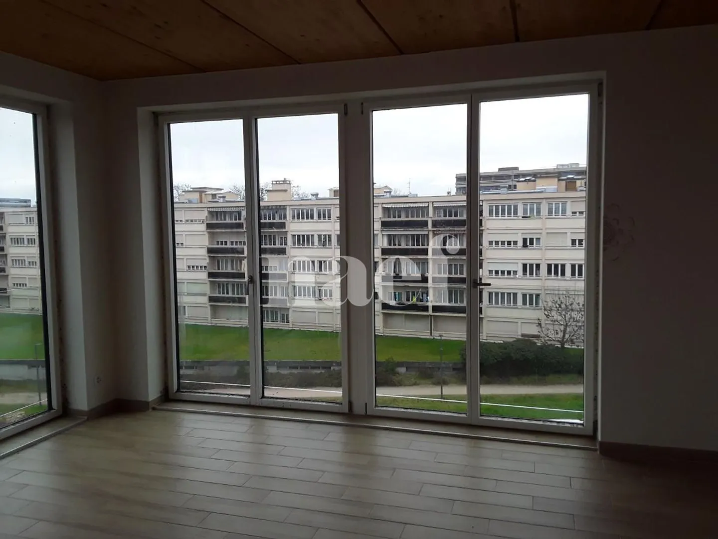 Appartement Écologique 6 Pièces - Photo 2 sur 5