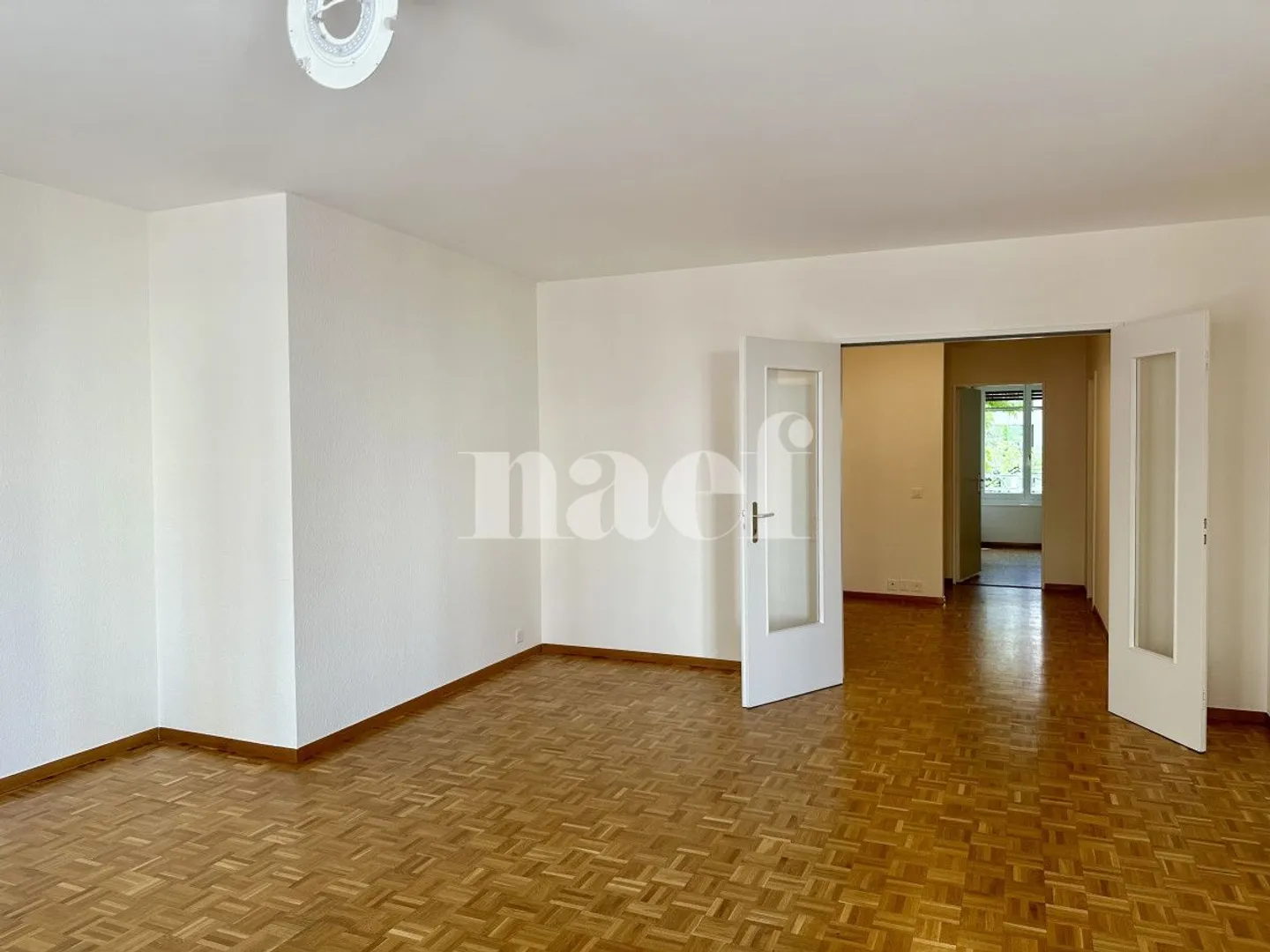 Appartamento di 5 locali al 1° piano - Foto 4 di 12