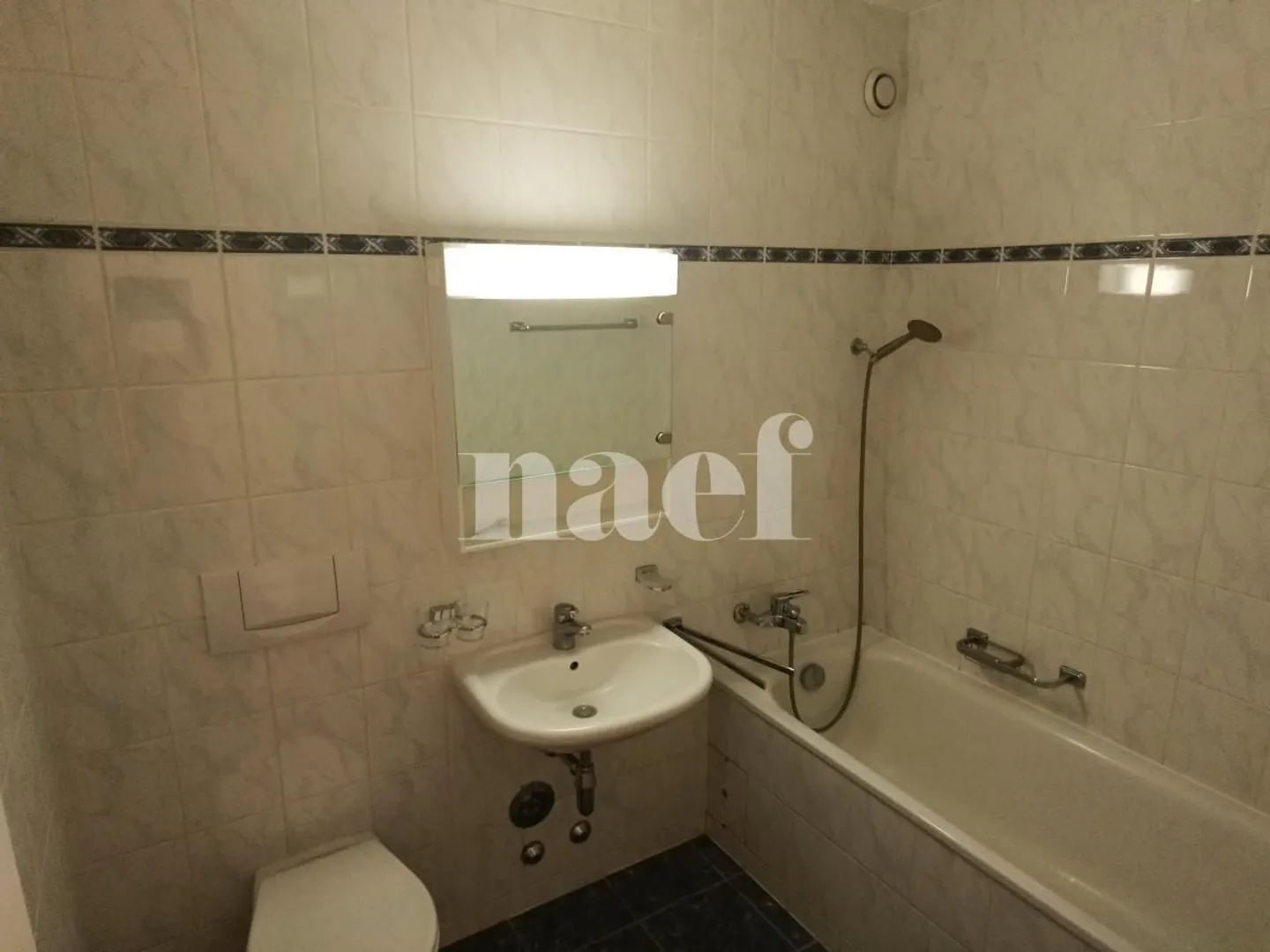 Appartement moderne avec loggia - Photo 6 sur 9