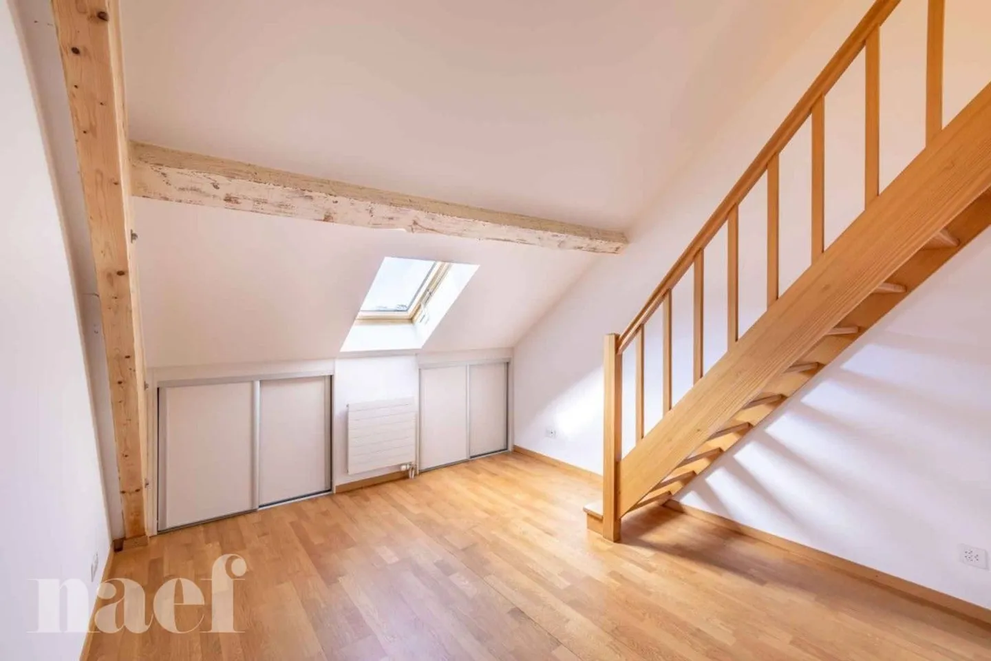 Schöne Wohnung in einem historischen Gebäude - Foto 9 von 13