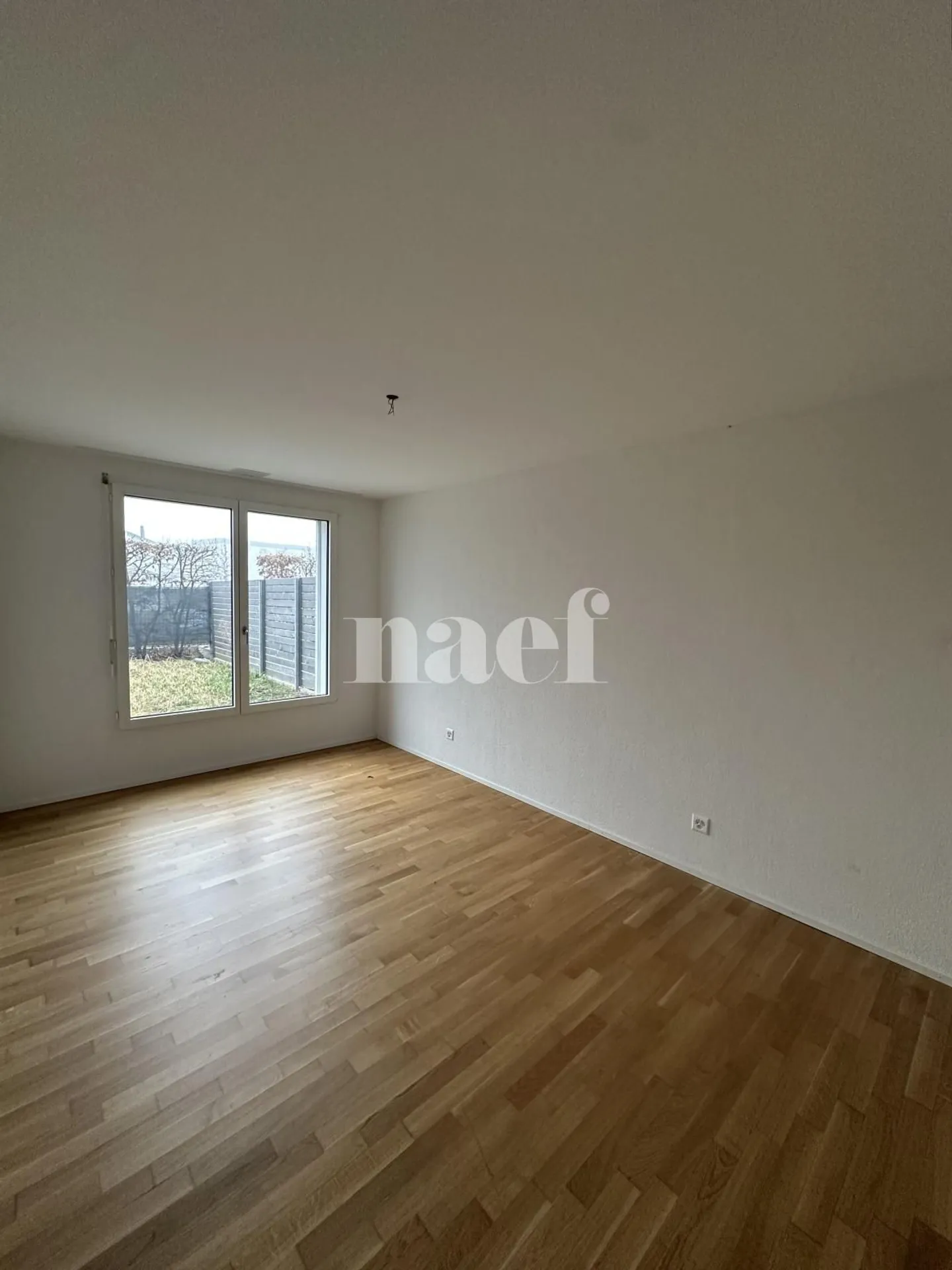 Appartement 3.5 pièces au rez-de-chaussée - Foto 3 di 6