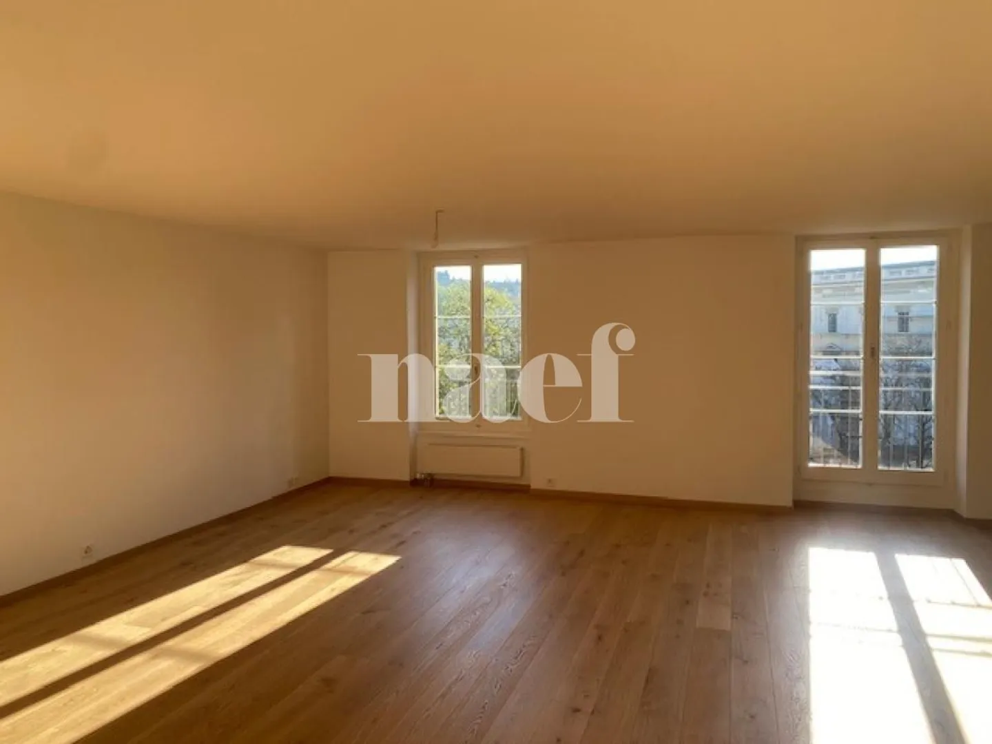 Bel appartement de 6 pièces - Photo 4 sur 12