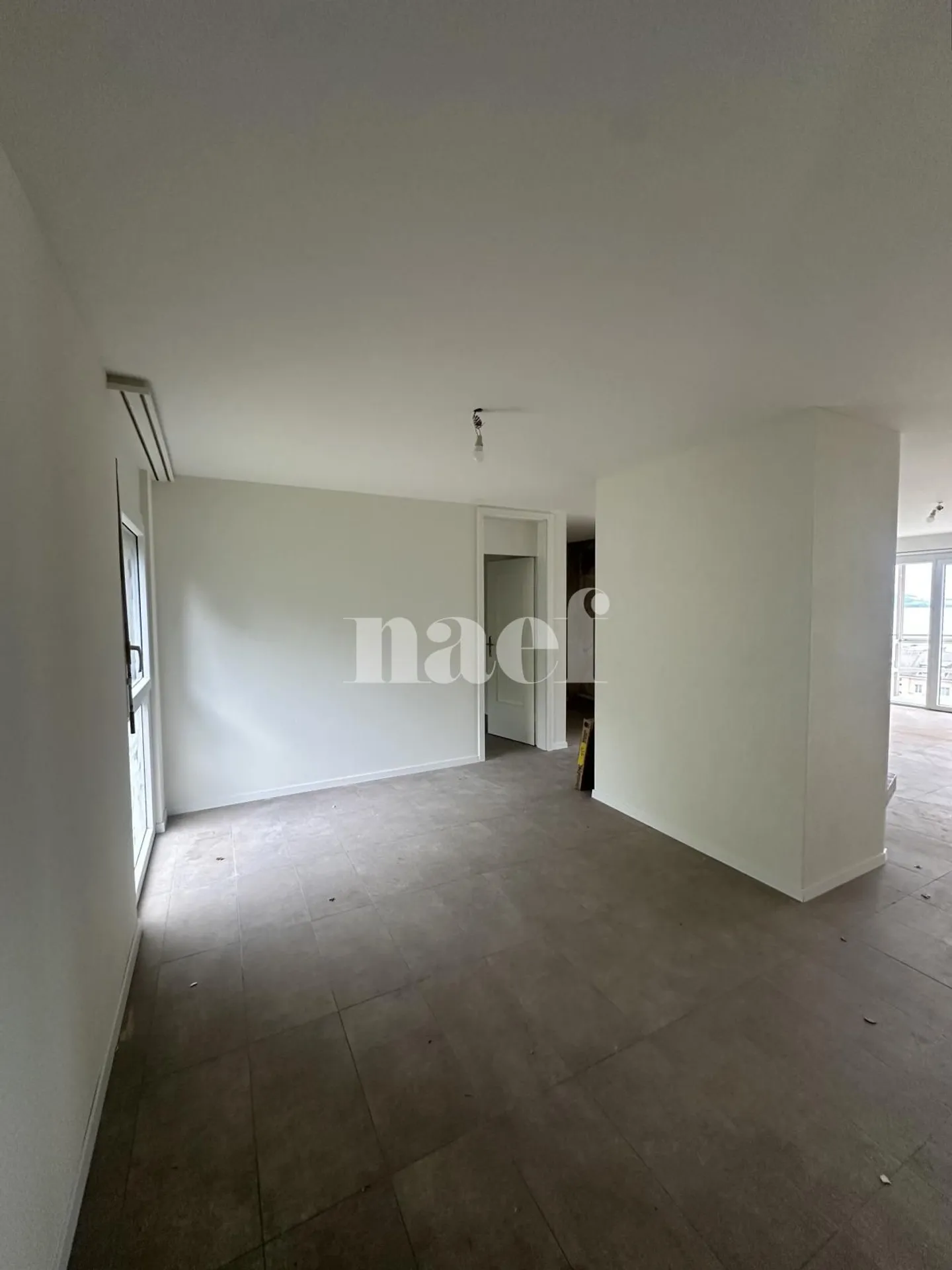 Renovated Apartment with Lake View - Photo 3 of 10
