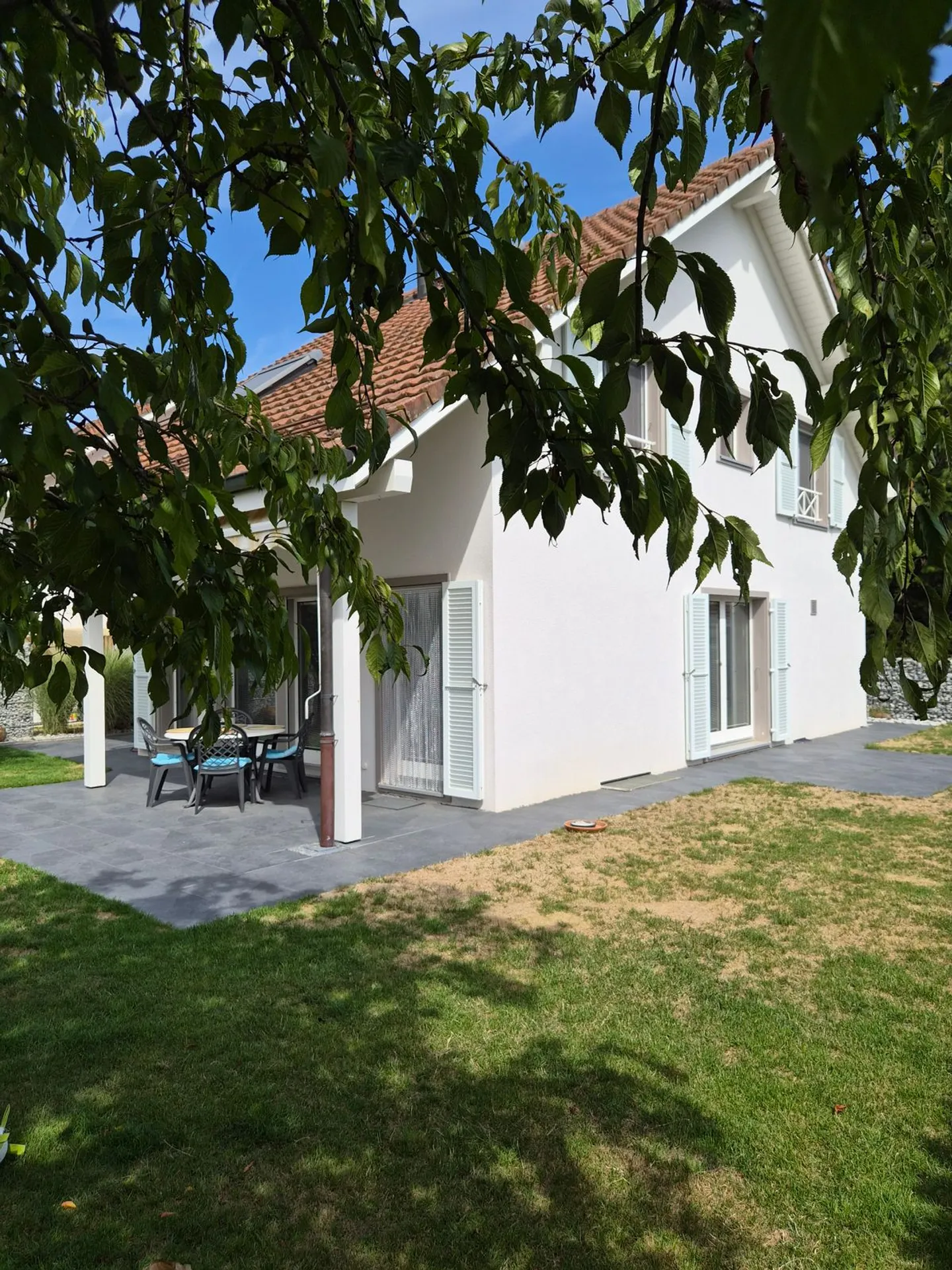 10 Min. von Morges entfernt - Doppelhaushälfte mit allen Vorzügen einer Einzelvilla - Foto 1 von 13