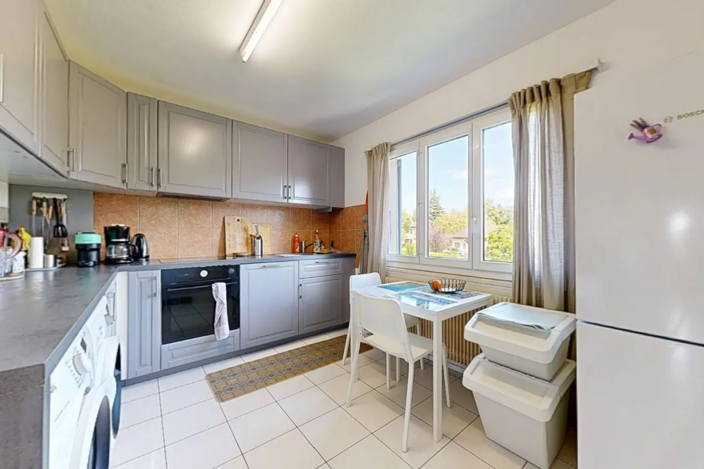 Una casa familiare da reinventare nel cuore di Founex - Foto 7 di 8