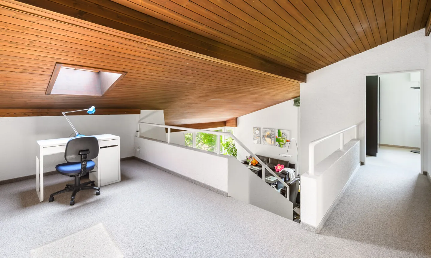 Maison individuelle exclusive à Grabs avec piscine naturelle et vue dans un emplacement de choix - Photo 12 sur 13