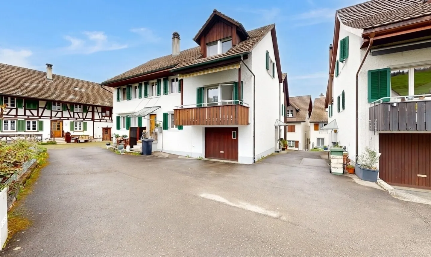 Gepflegtes Duplex in Rorbas - Foto 1 von 11