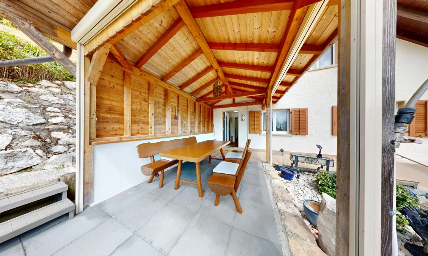 Einfamilienhaus mit viel Platz, Umschwung und freier Aussicht - Photo 5 of 11