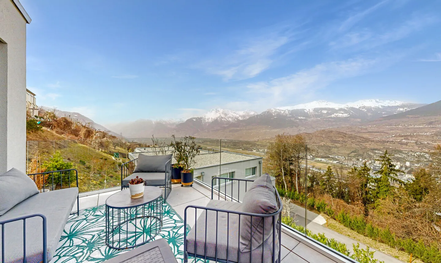 Wunderschönes Reihenhaus mit atemberaubender Aussicht in Salin - Foto 5 von 11